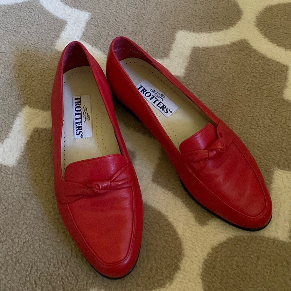Red Trotters loafer, sz7.5